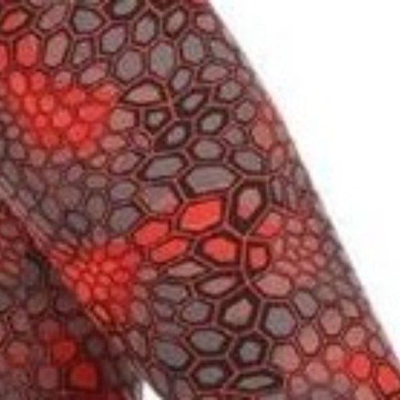 Red and Gray Snake Design Print Buttery Soft Capri Leggings - Picture 2 of 2
